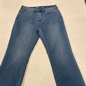 DG2 by Diane Gilman Women's Straight Leg Jeans in Blue